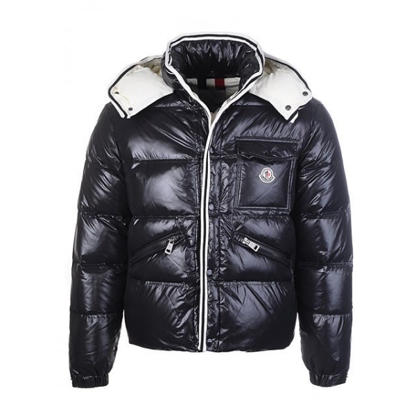 Moncler Simple corto nero Zipper Slash e tasche caldo Uomo Cappotti uscita Moncler Simple corto nero Zipper Slash e tasche caldo Uomo Cappotti uscita